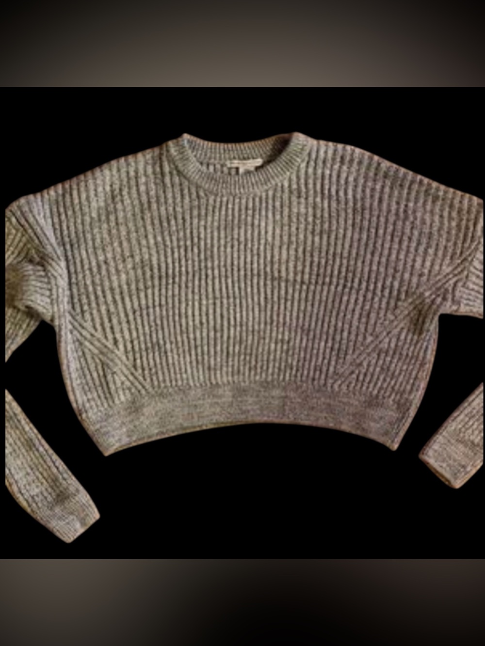 Urban Outfitters Cropped Chunky Ribbed Knit Sweater - Picture 4 of 5